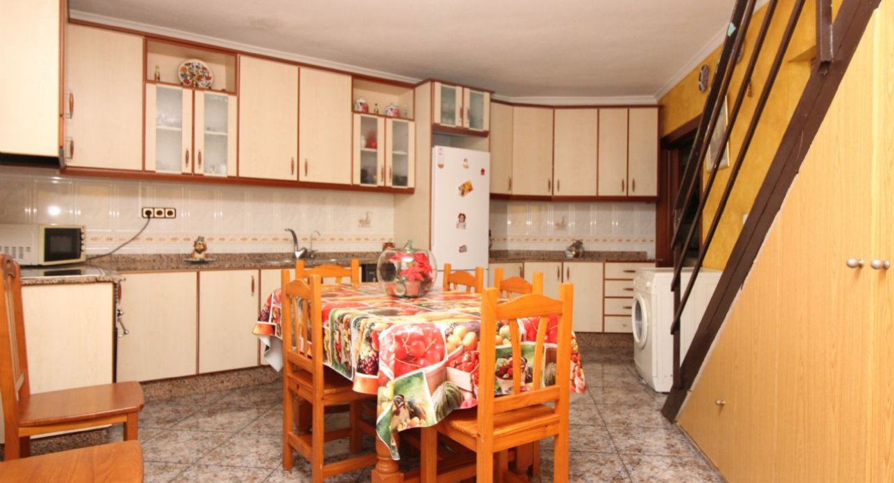 Segunda mano - Apartamentos -
San Javier