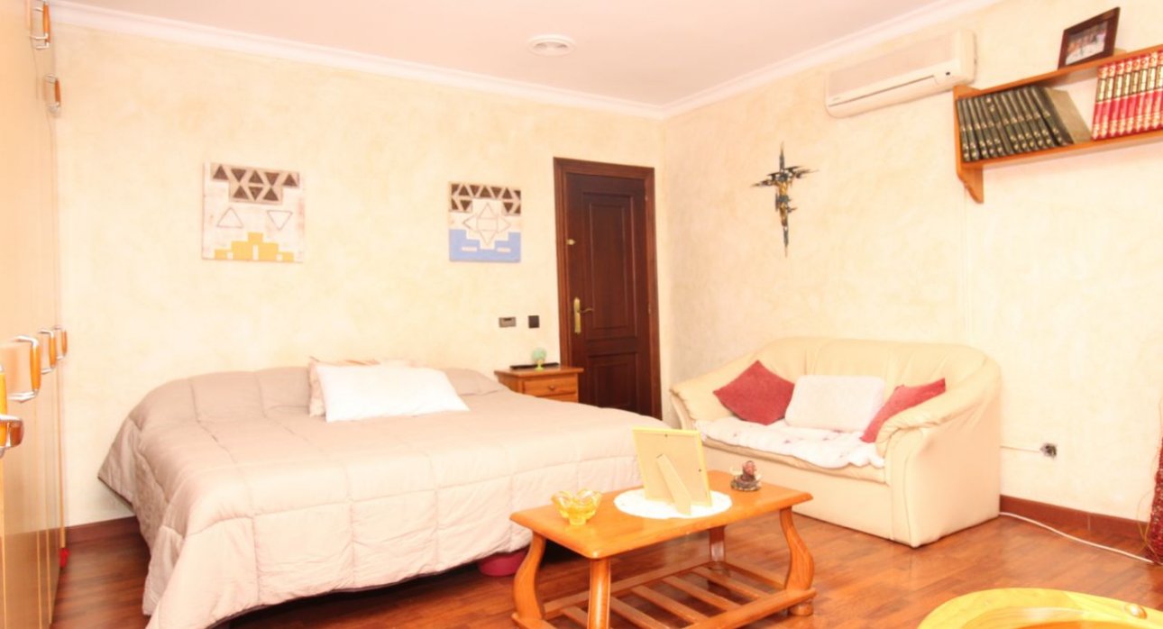 Segunda mano - Apartamentos -
San Javier