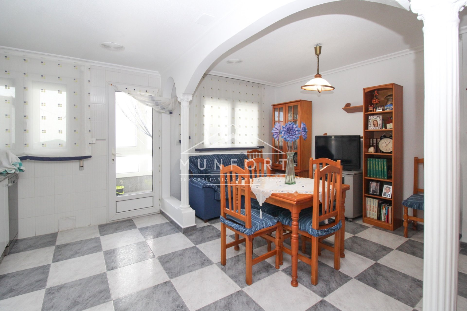 Segunda mano - Apartamentos -
San Javier