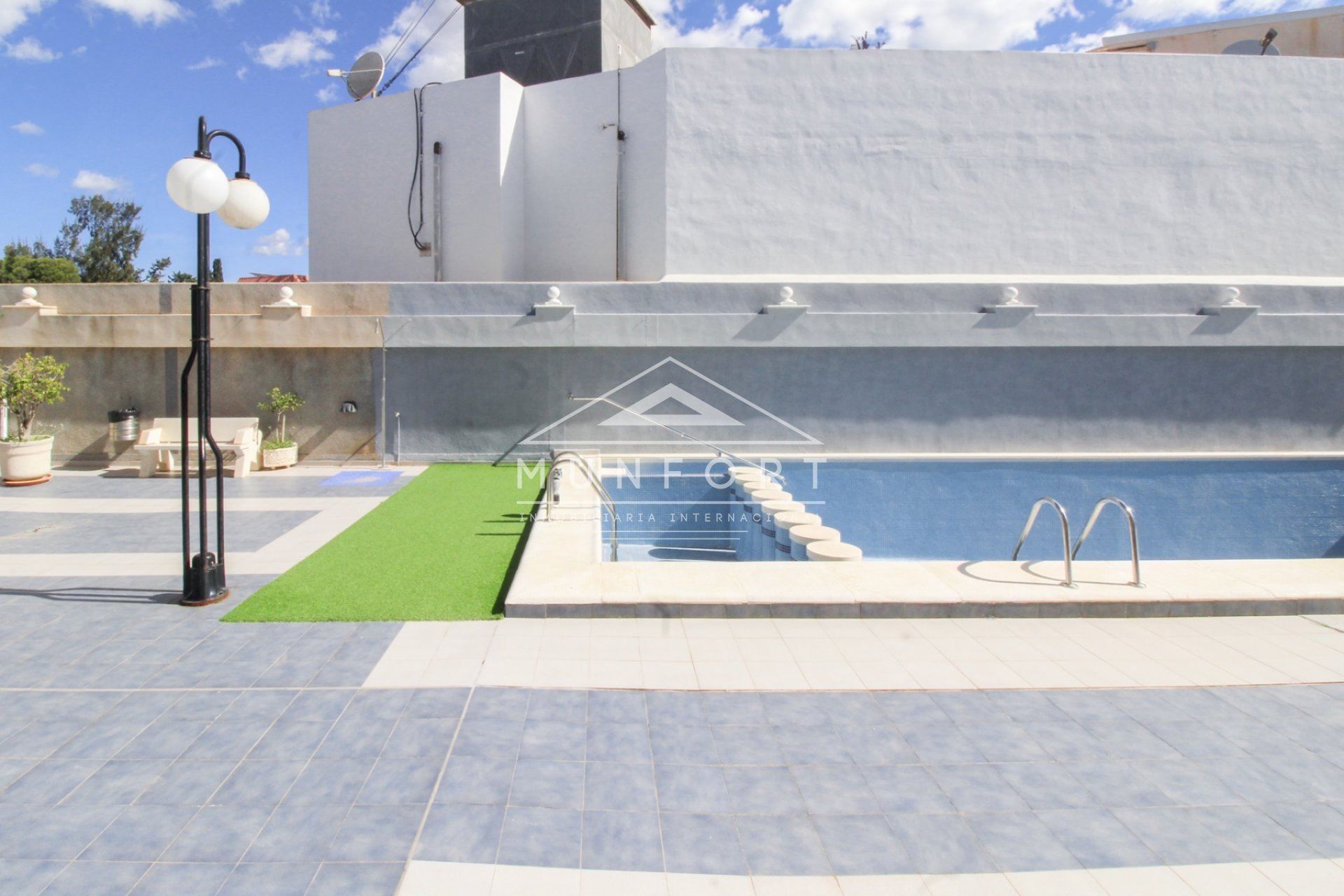 Segunda mano - Apartamentos -
San Javier