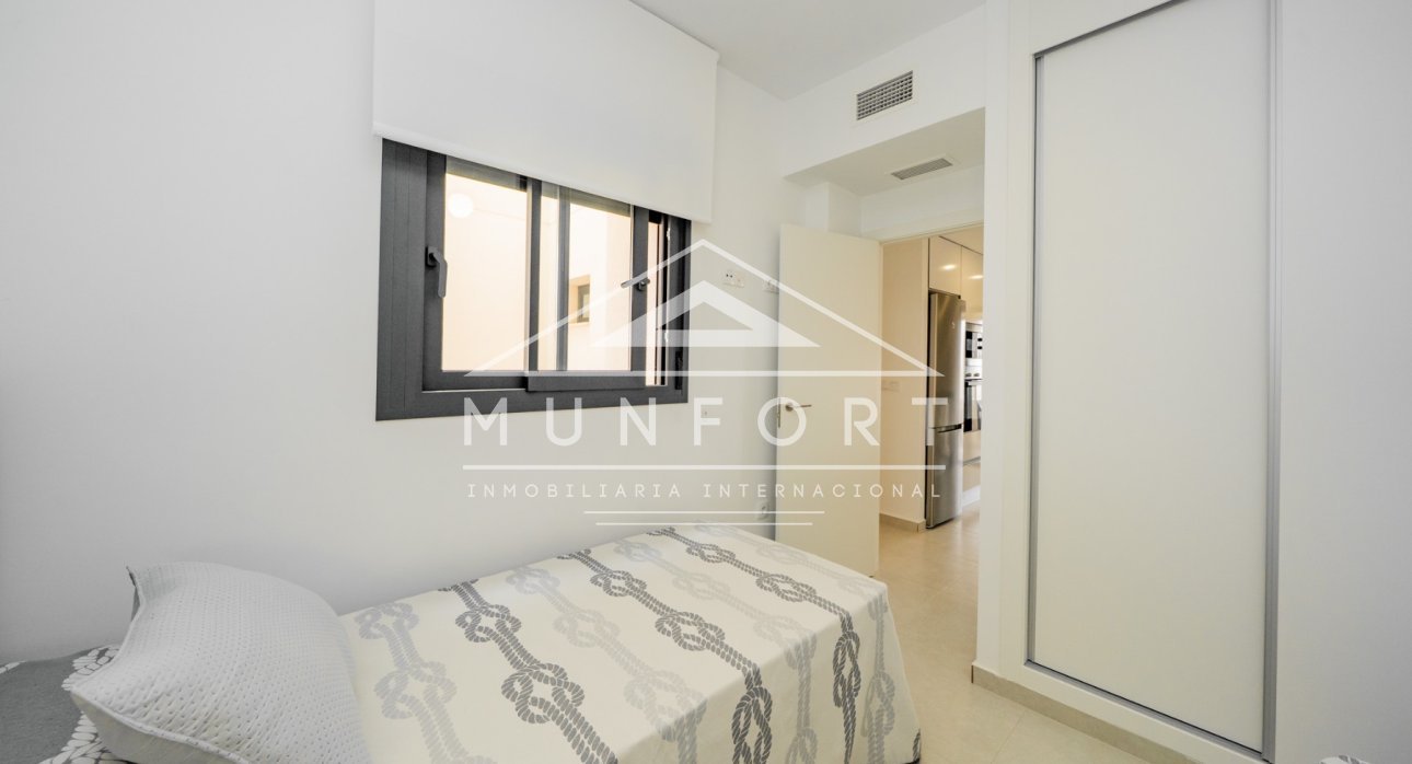 Segunda mano - Apartamentos -
San Miguel de Salinas