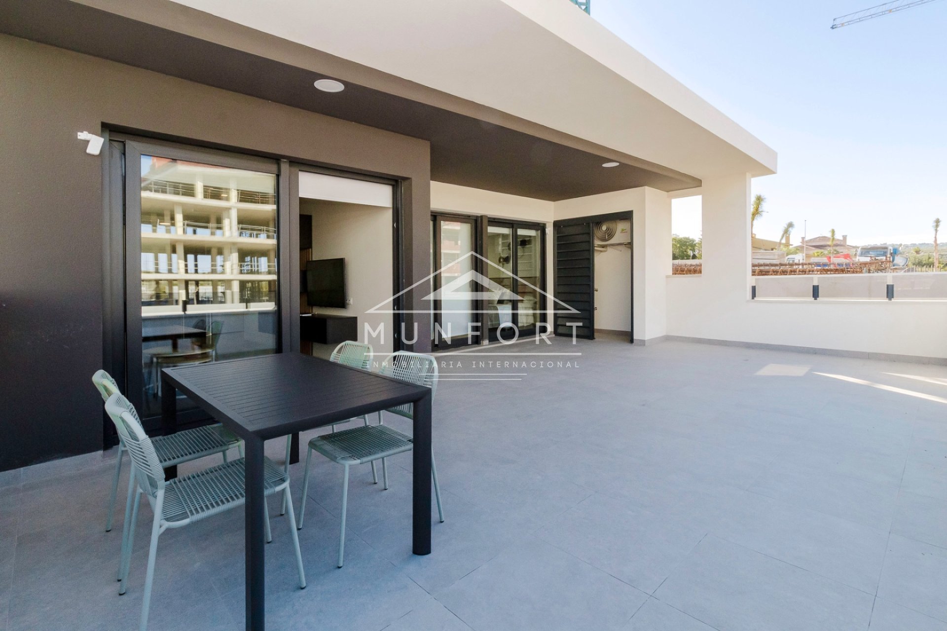 Segunda mano - Apartamentos -
San Miguel de Salinas