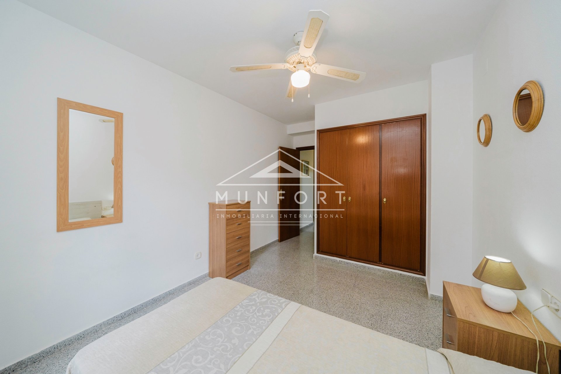 Segunda mano - Apartamentos -
San Miguel de Salinas