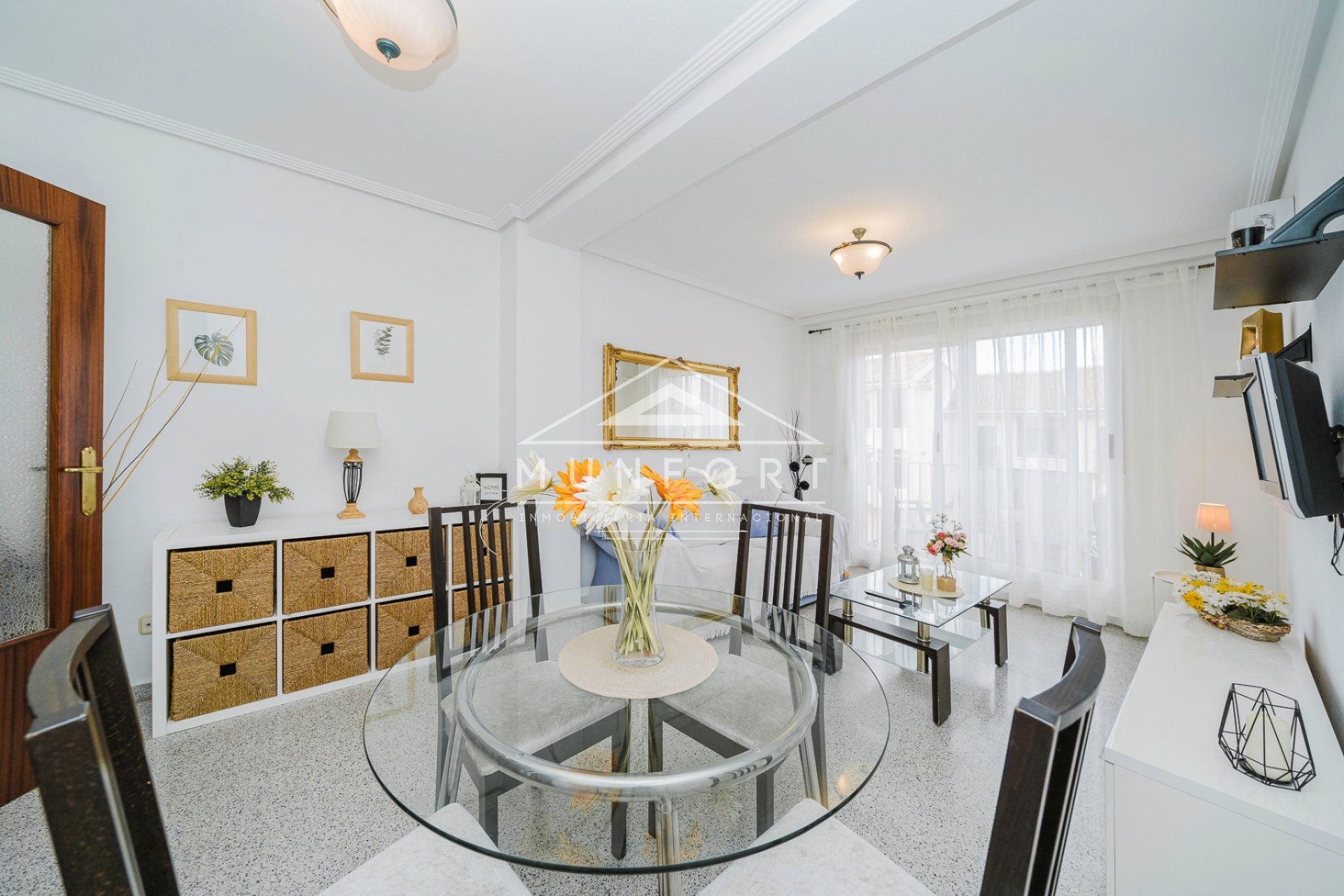 Segunda mano - Apartamentos -
San Miguel de Salinas