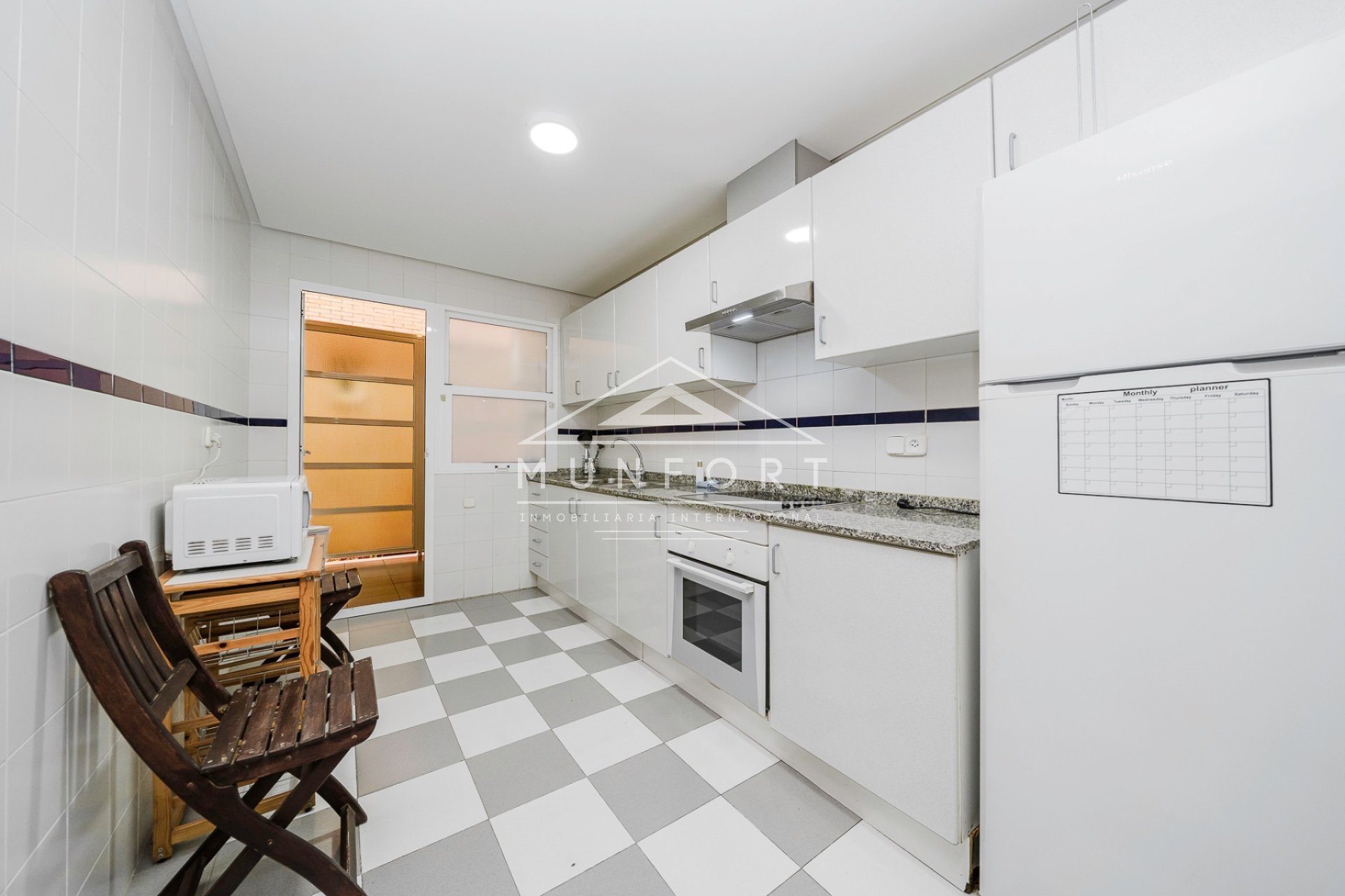 Segunda mano - Apartamentos -
San Miguel de Salinas