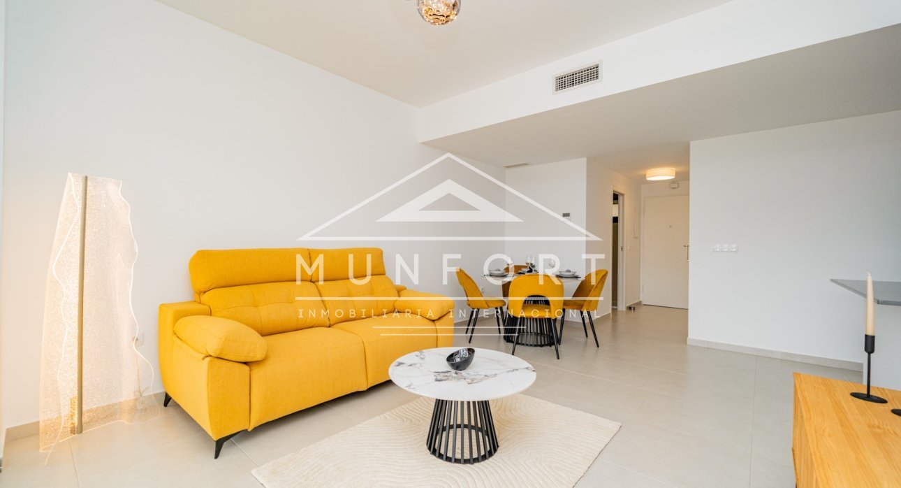 Segunda mano - Apartamentos -
San Miguel de Salinas