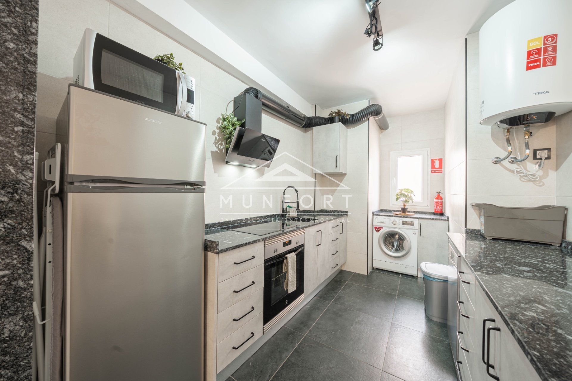 Segunda mano - Apartamentos -
San Pedro del Pinatar - Lo Pag&aacute;n
