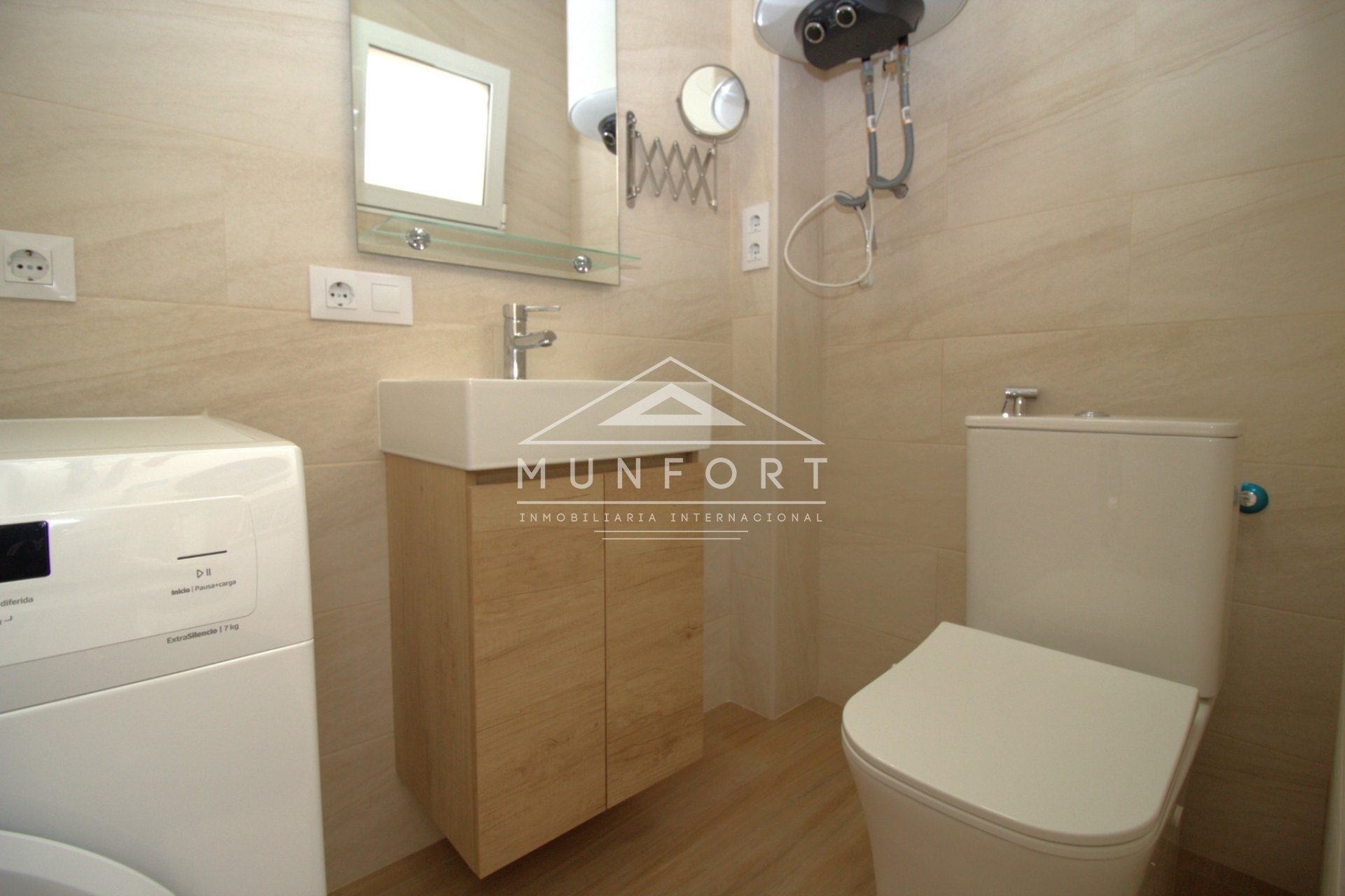 Segunda mano - Apartamentos -
San Pedro del Pinatar - Lo Pag&aacute;n