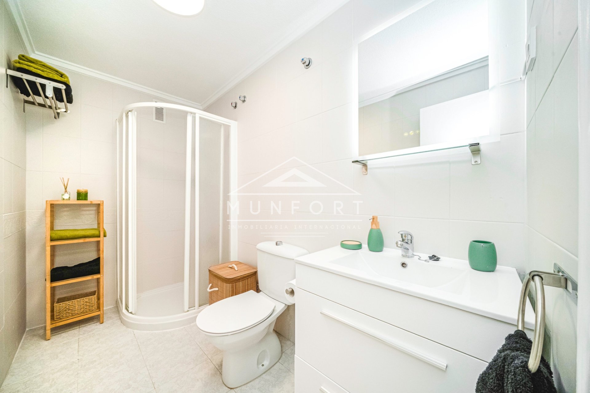 Segunda mano - Apartamentos -
Torrevieja - Centro - Torrevieja