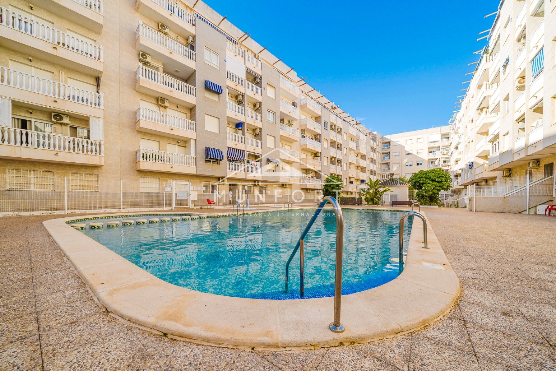 Segunda mano - Apartamentos -
Torrevieja - Centro - Torrevieja