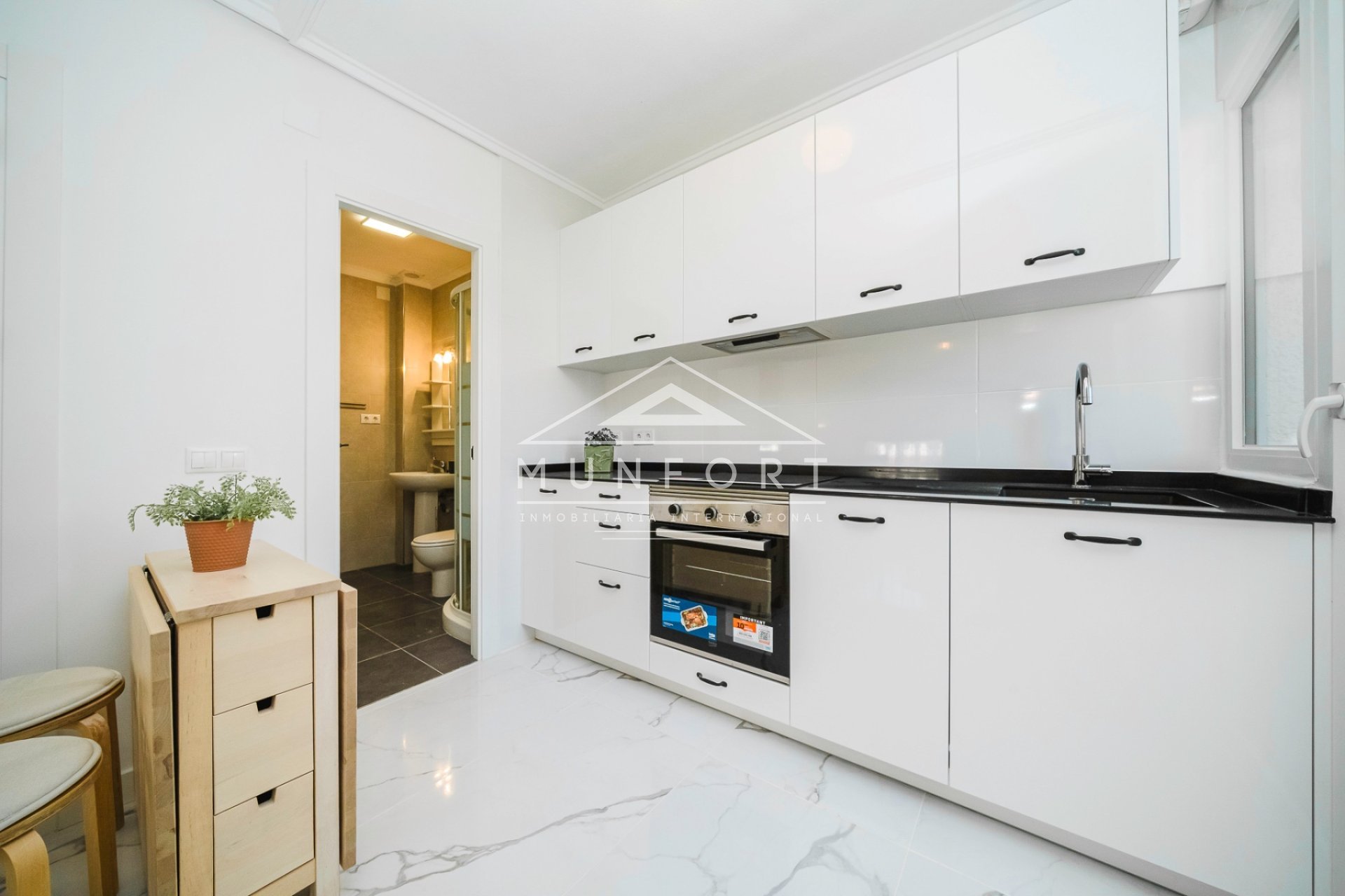 Segunda mano - Apartamentos -
Torrevieja - Centro - Torrevieja