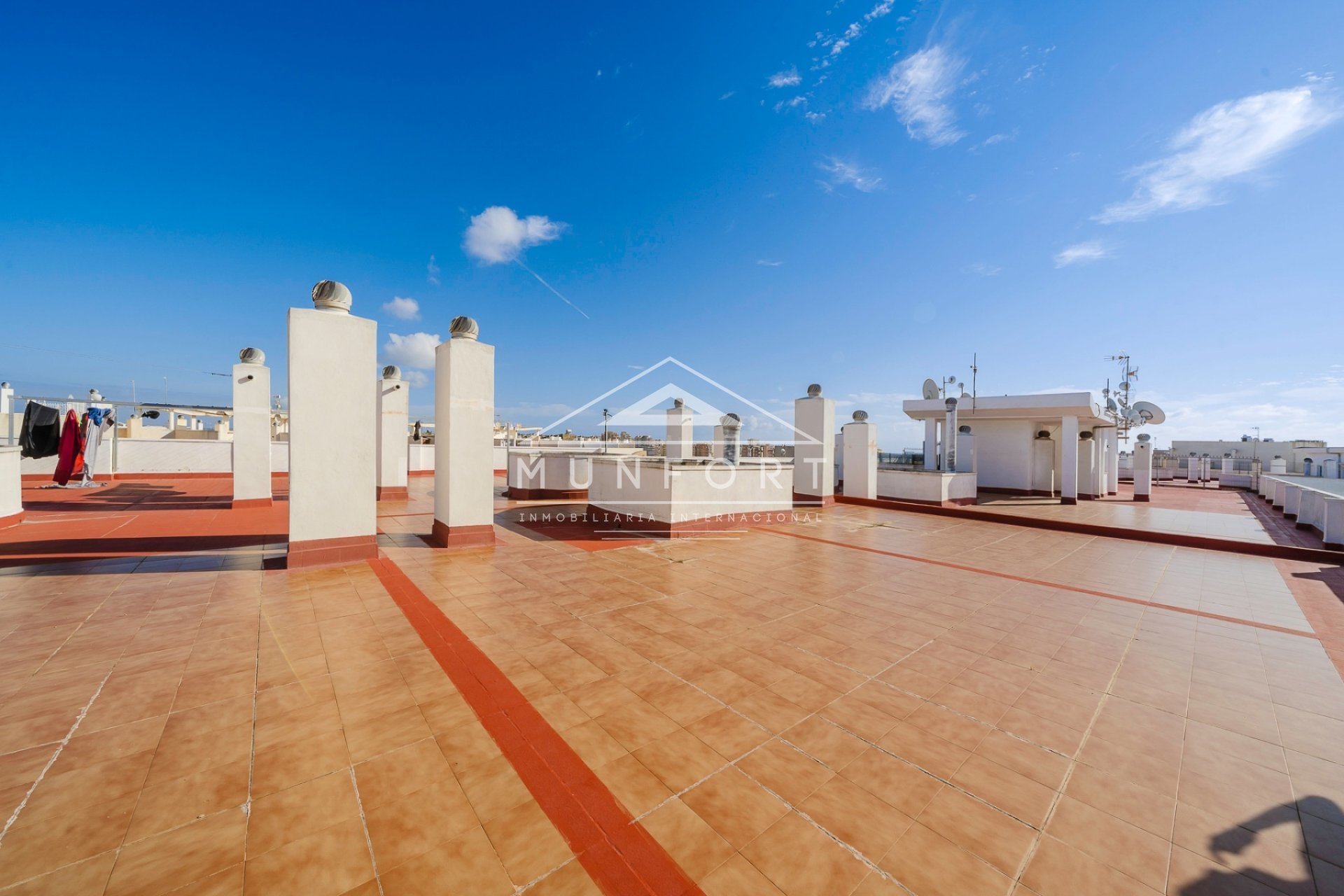 Segunda mano - Apartamentos -
Torrevieja - Centro - Torrevieja