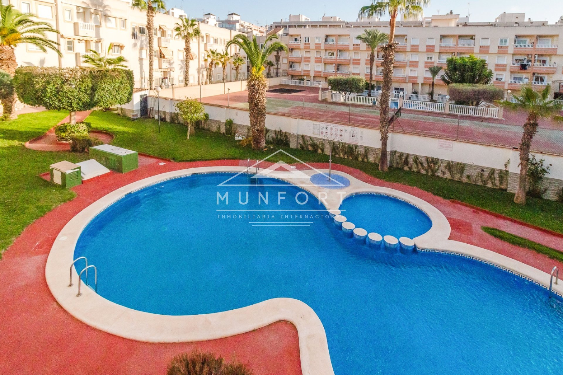 Segunda mano - Apartamentos -
Torrevieja - Centro - Torrevieja