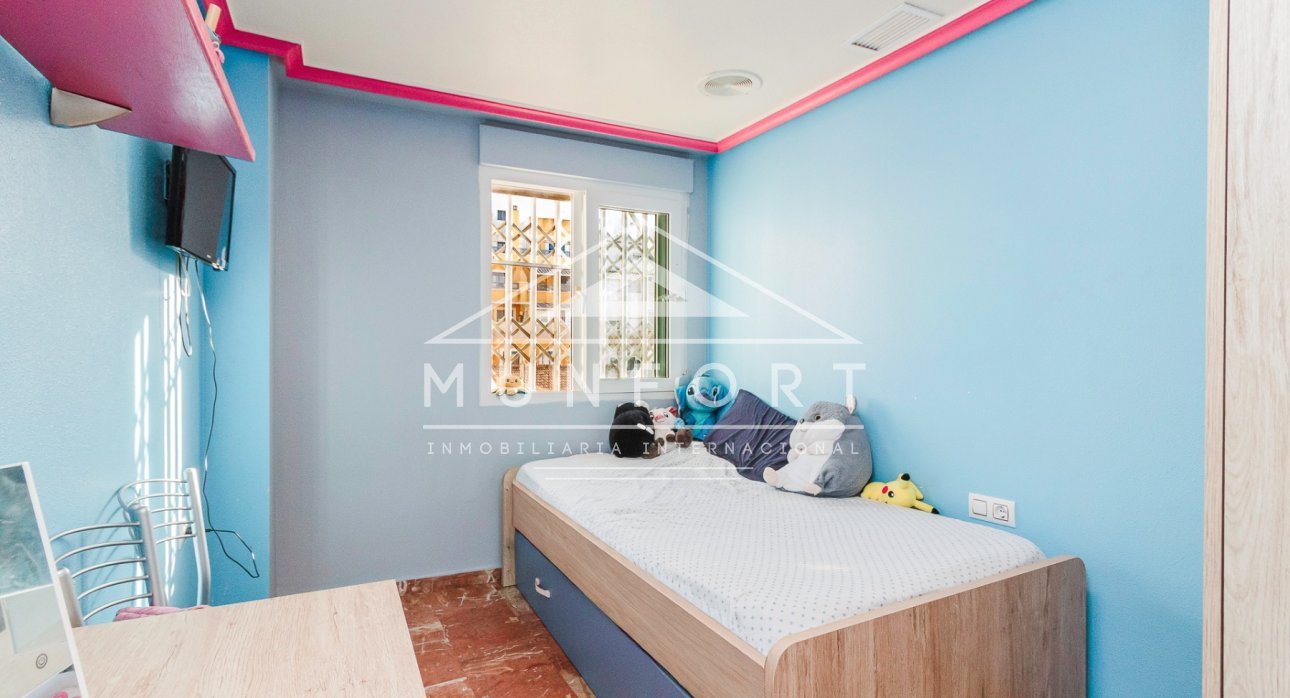 Segunda mano - Apartamentos -
Torrevieja - Centro - Torrevieja