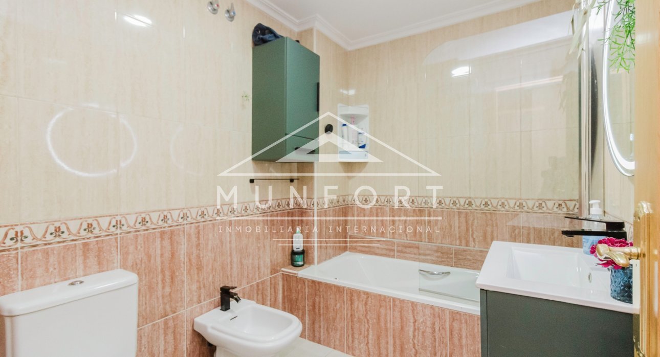 Segunda mano - Apartamentos -
Torrevieja - Centro - Torrevieja