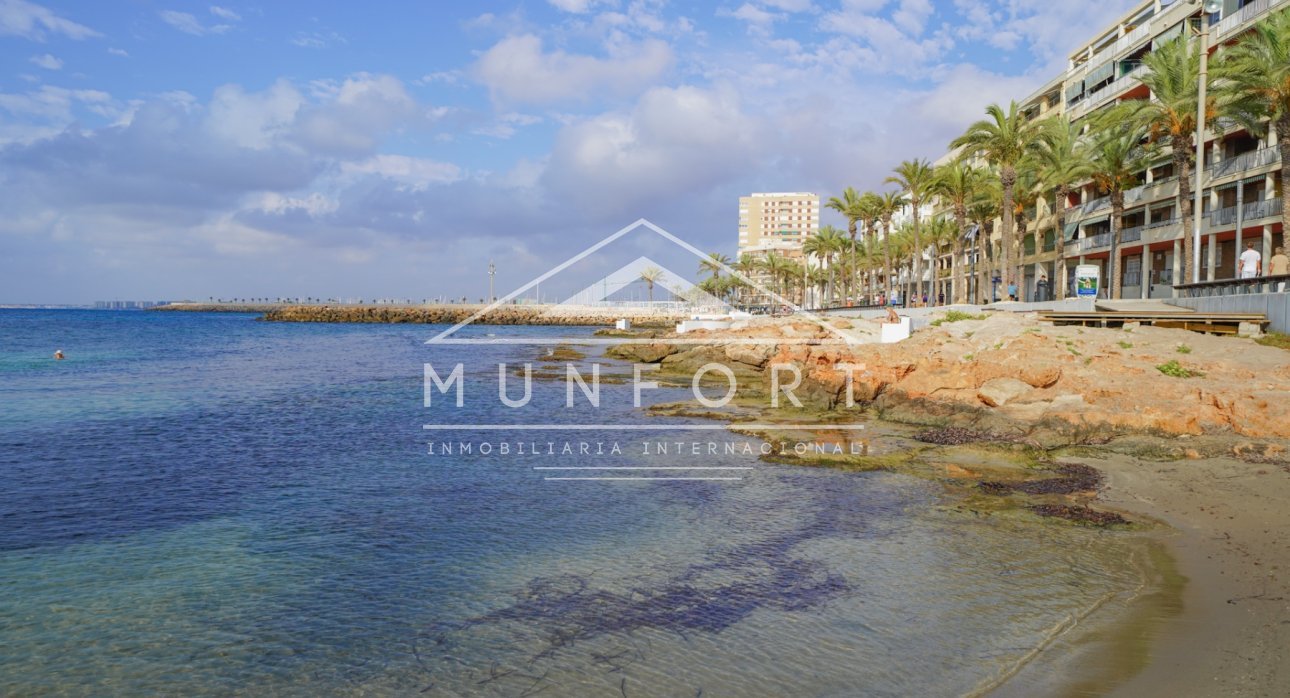 Segunda mano - Apartamentos -
Torrevieja - Centro - Torrevieja