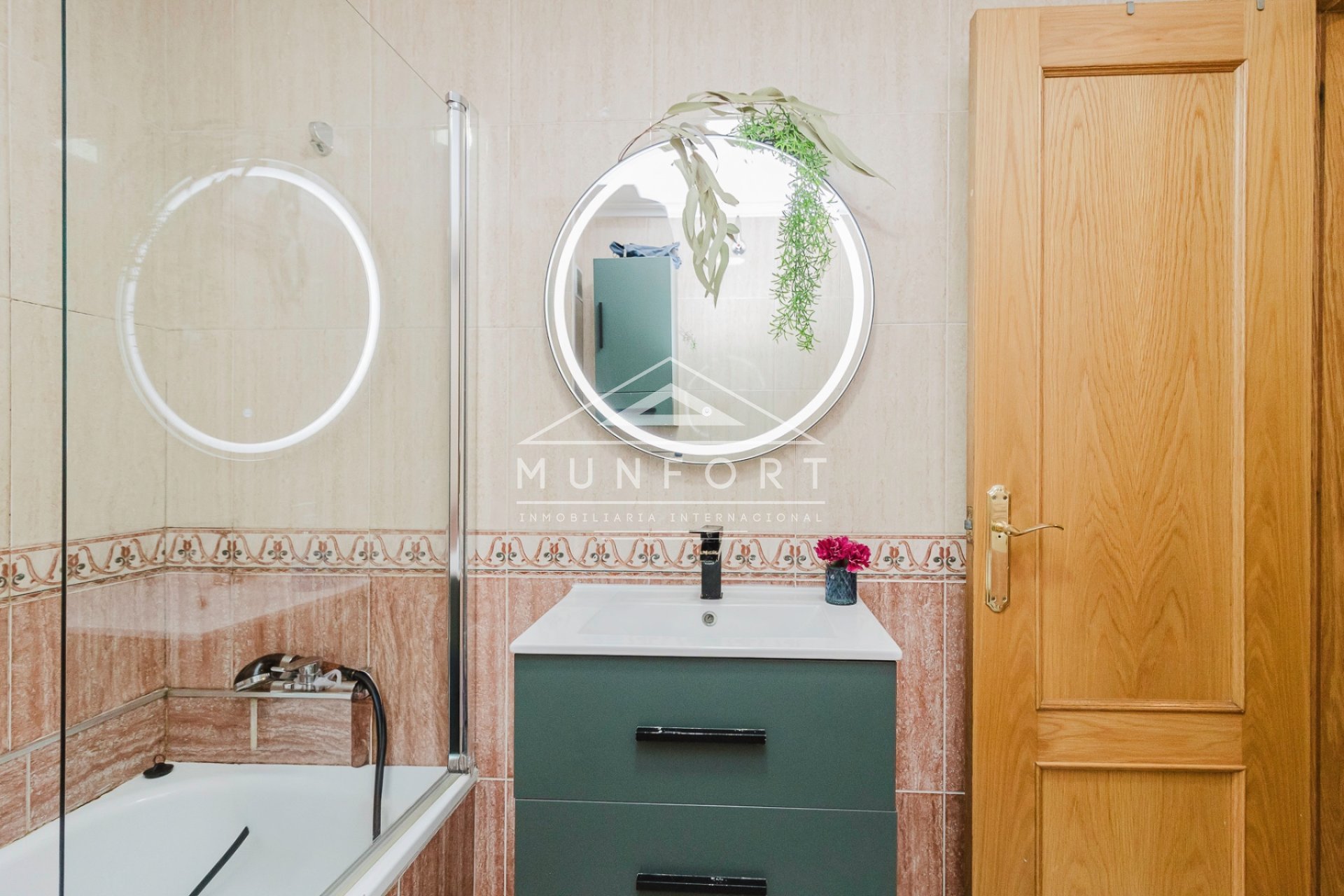 Segunda mano - Apartamentos -
Torrevieja - Centro - Torrevieja