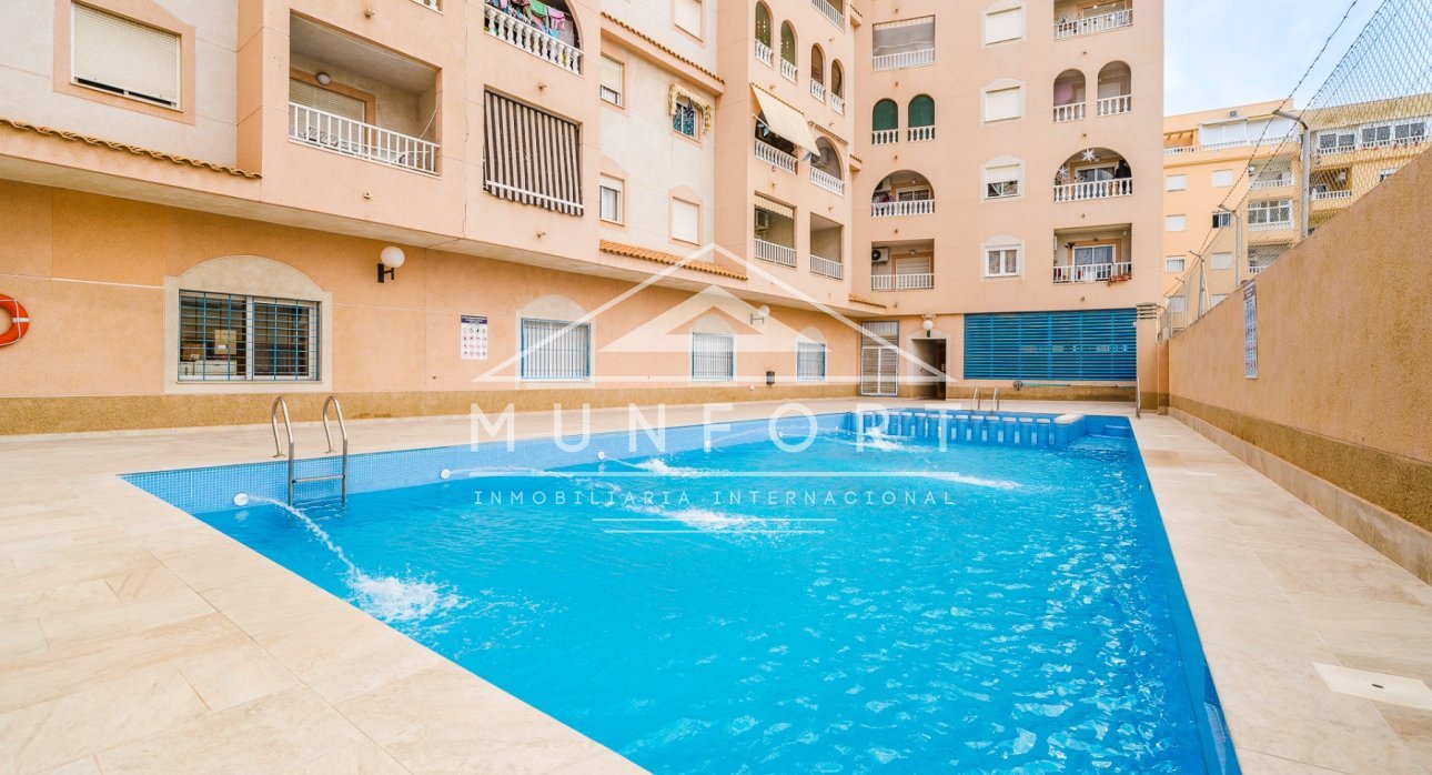 Segunda mano - Apartamentos -
Torrevieja - Centro - Torrevieja