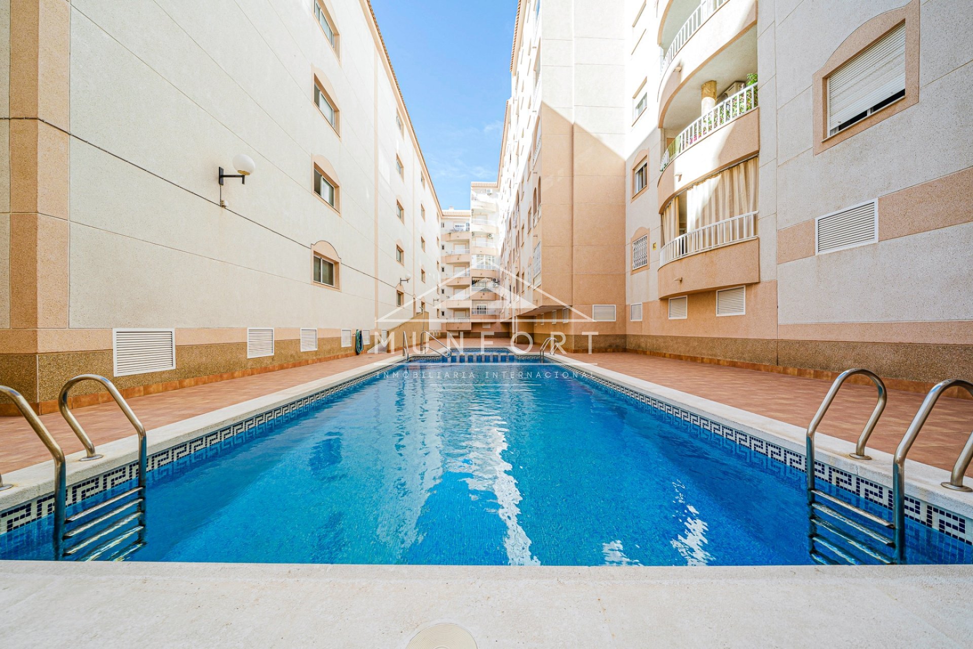 Segunda mano - Apartamentos -
Torrevieja - Centro - Torrevieja