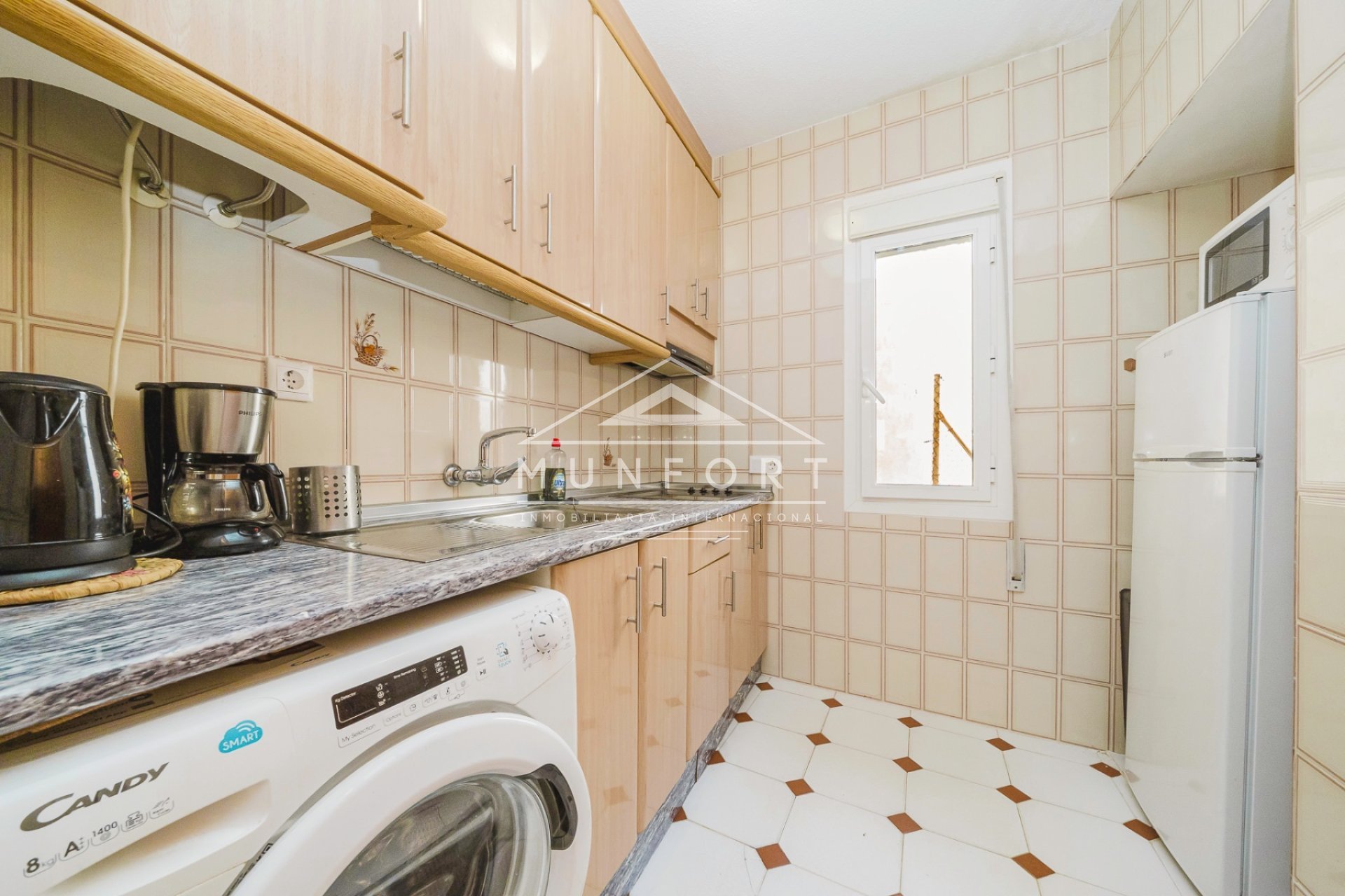 Segunda mano - Apartamentos -
Torrevieja - La Mata - Torrevieja