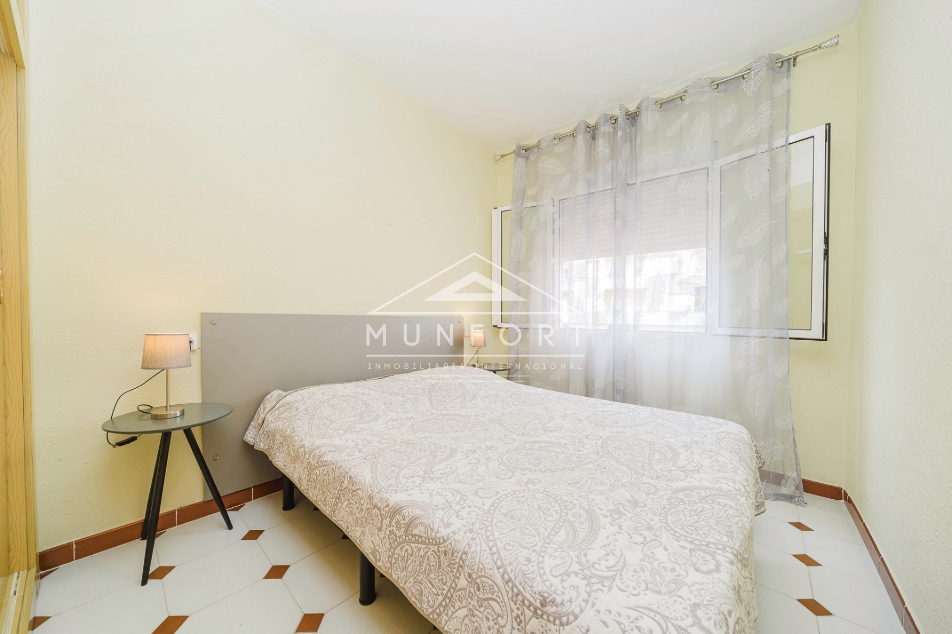 Segunda mano - Apartamentos -
Torrevieja - La Mata - Torrevieja