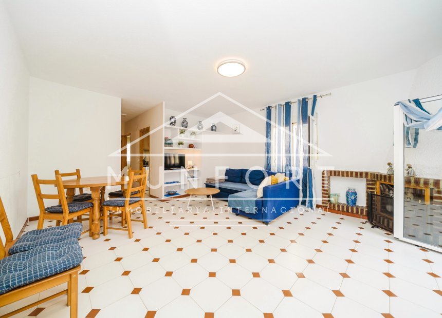 Segunda mano - Apartamentos -
Torrevieja - La Mata - Torrevieja