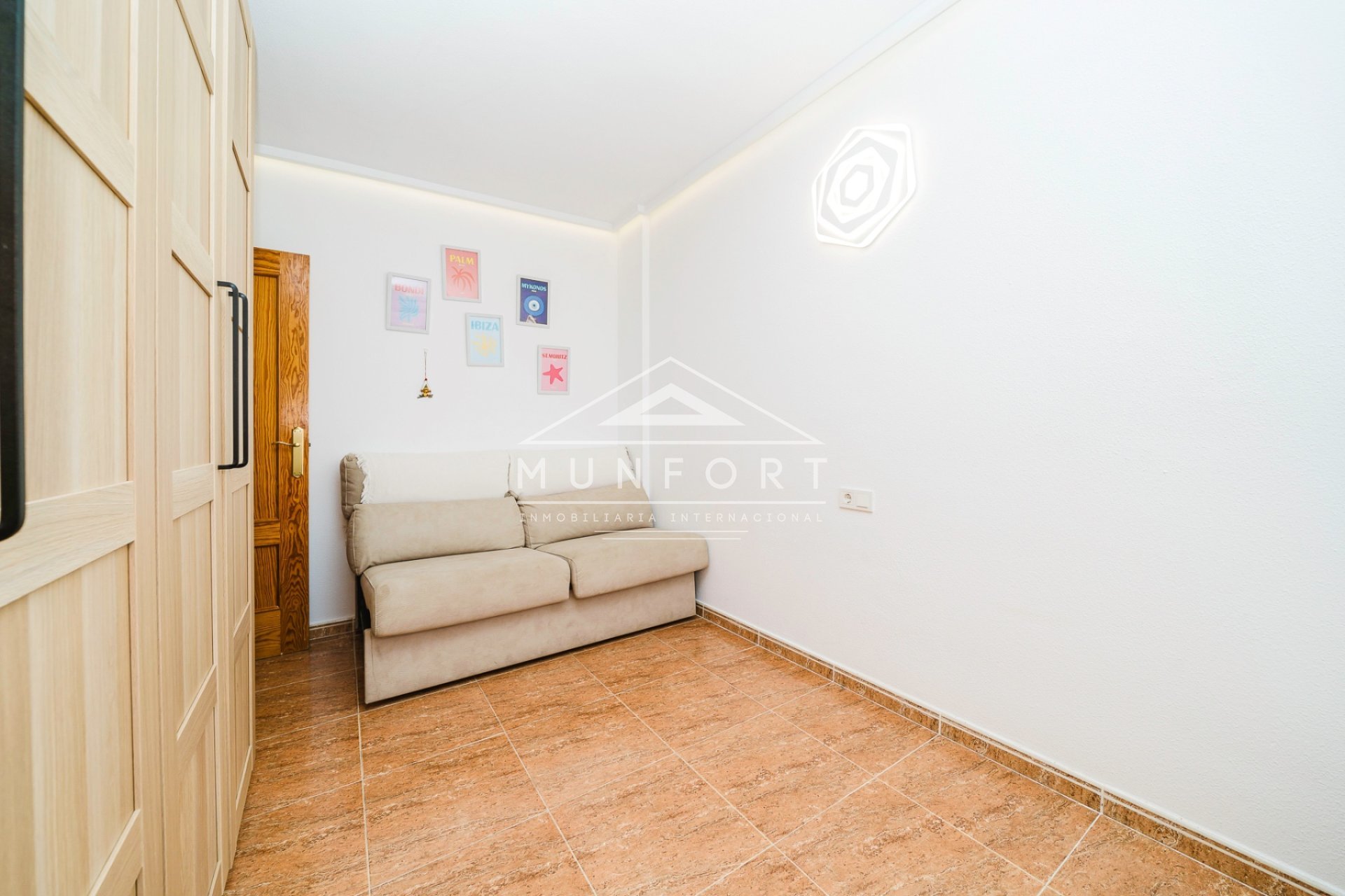 Segunda mano - Apartamentos -
Torrevieja - Parque de las Naciones - Torrevieja