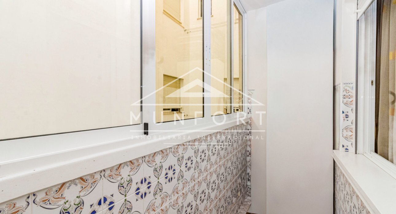 Segunda mano - Apartamentos -
Torrevieja - Playa del Cura - Torrevieja