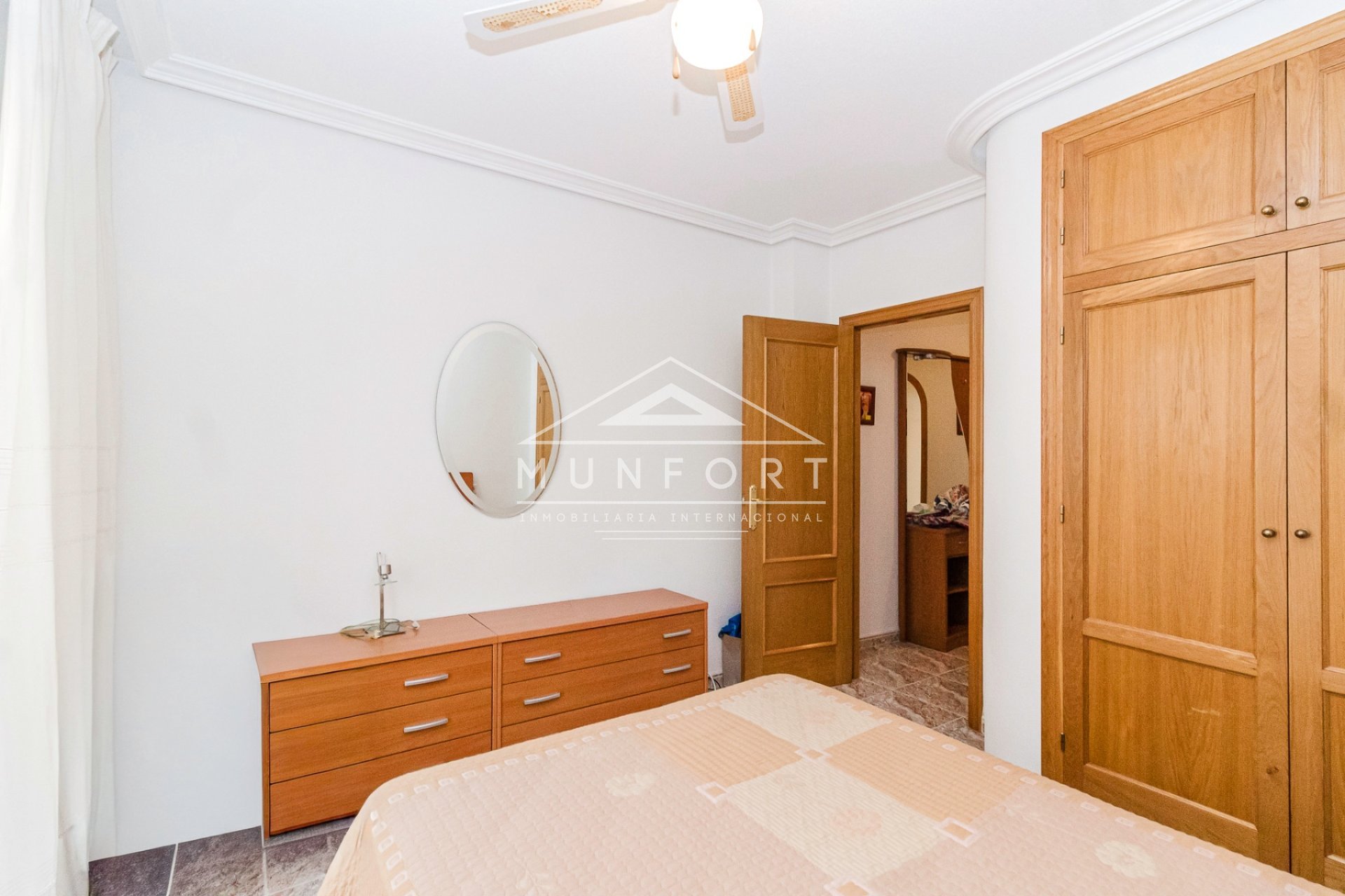 Segunda mano - Apartamentos -
Torrevieja - Playa del Cura - Torrevieja