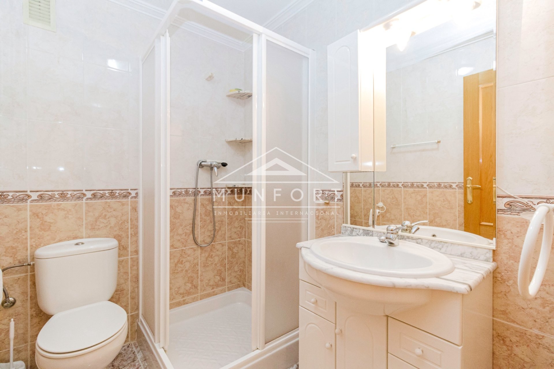 Segunda mano - Apartamentos -
Torrevieja - Playa del Cura - Torrevieja