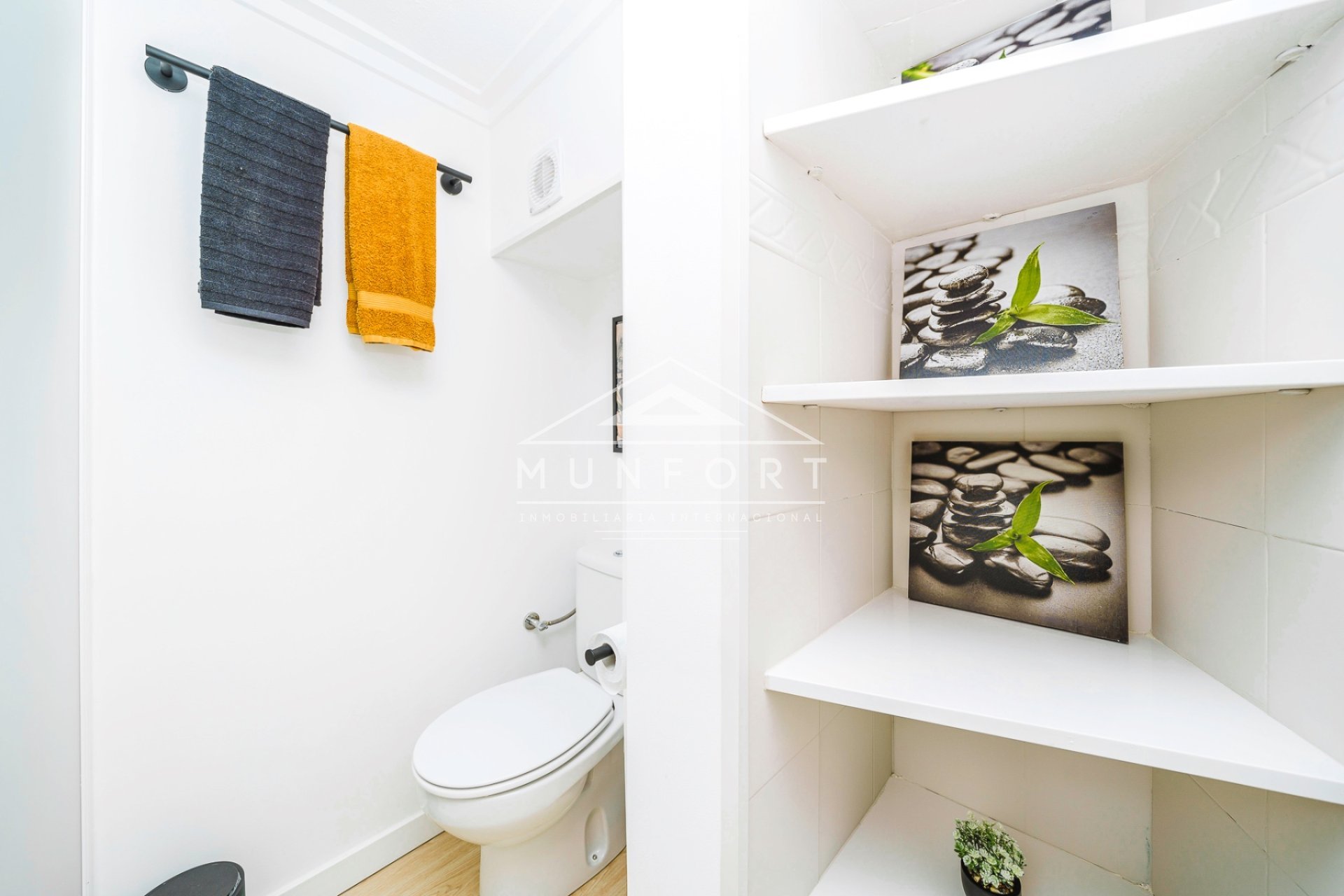 Segunda mano - Apartamentos -
Torrevieja - Playa del Cura - Torrevieja