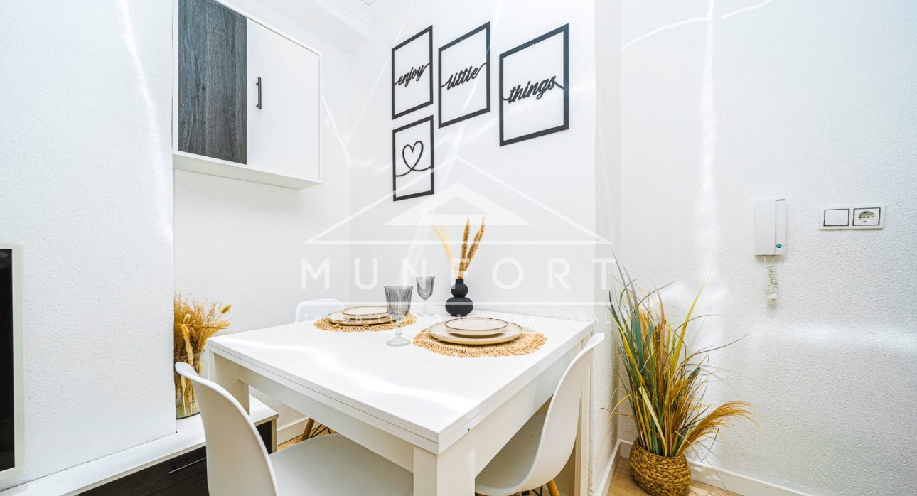 Segunda mano - Apartamentos -
Torrevieja - Playa del Cura - Torrevieja