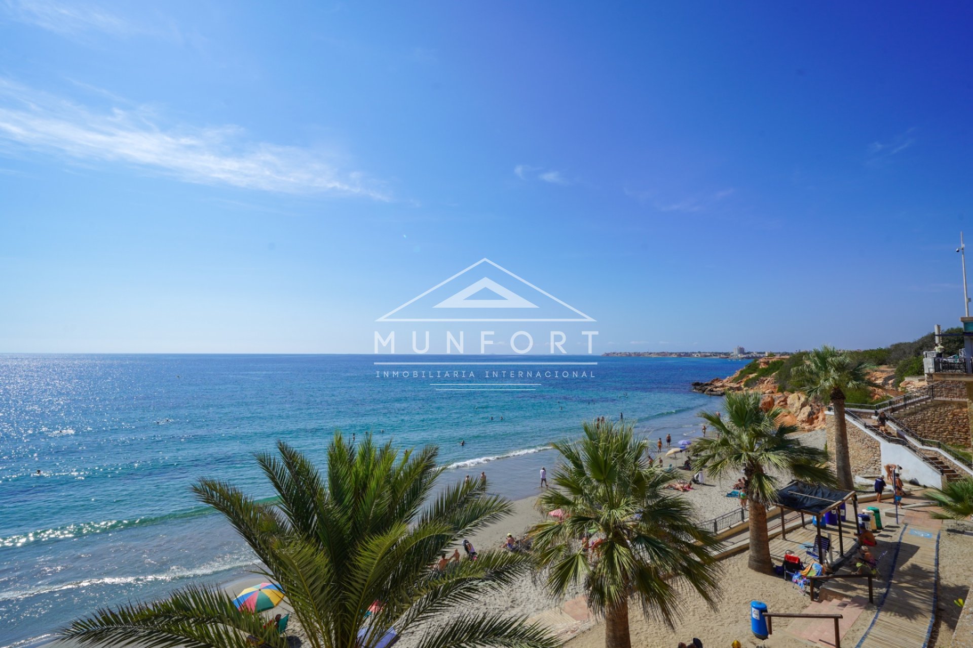 Segunda mano - Apartamentos -
Torrevieja - Punta Prima