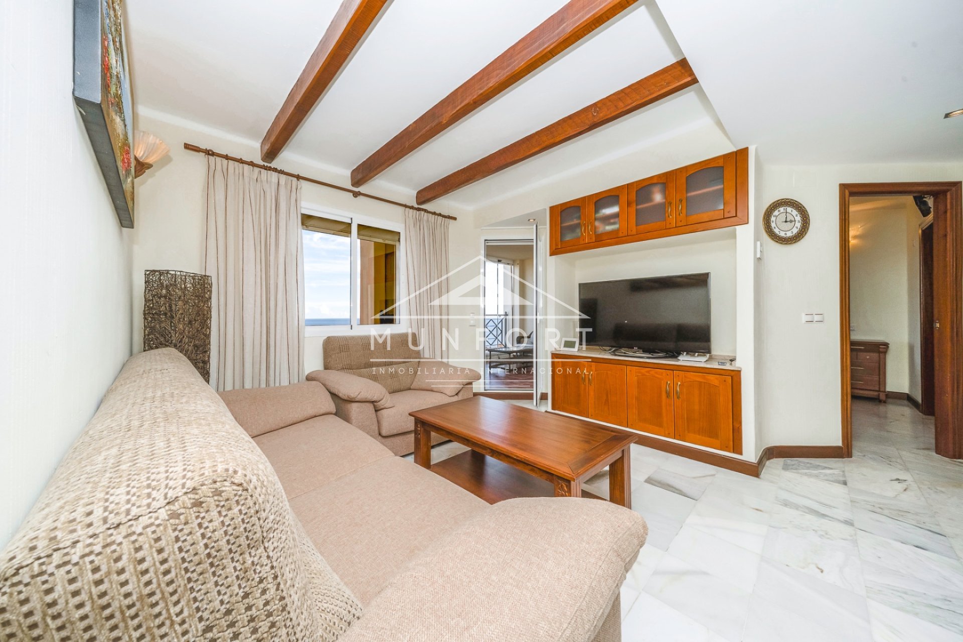 Segunda mano - Apartamentos -
Torrevieja