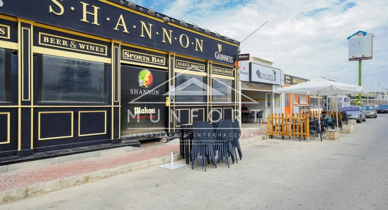 Segunda mano - Apartamentos -
Torrevieja