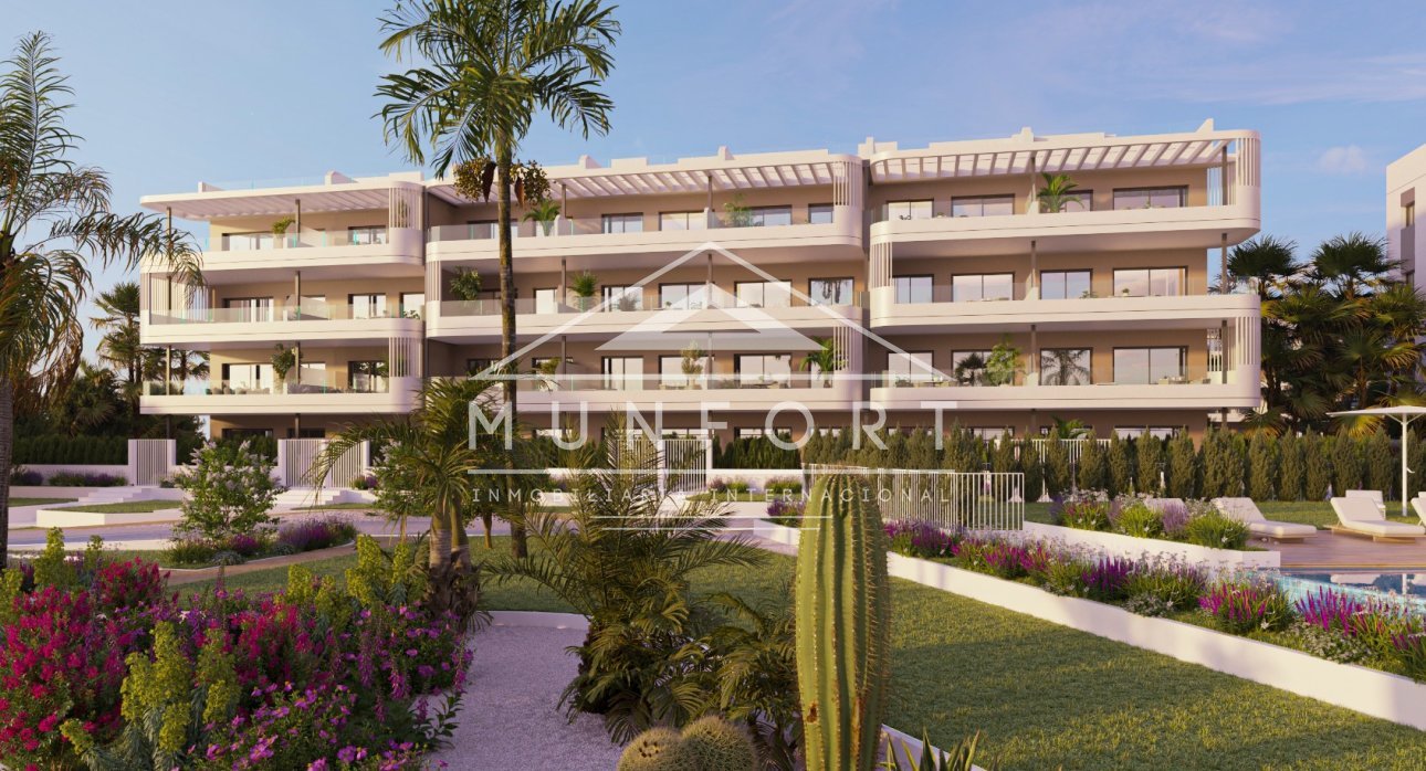 Segunda mano - Apartamentos -
Torrevieja