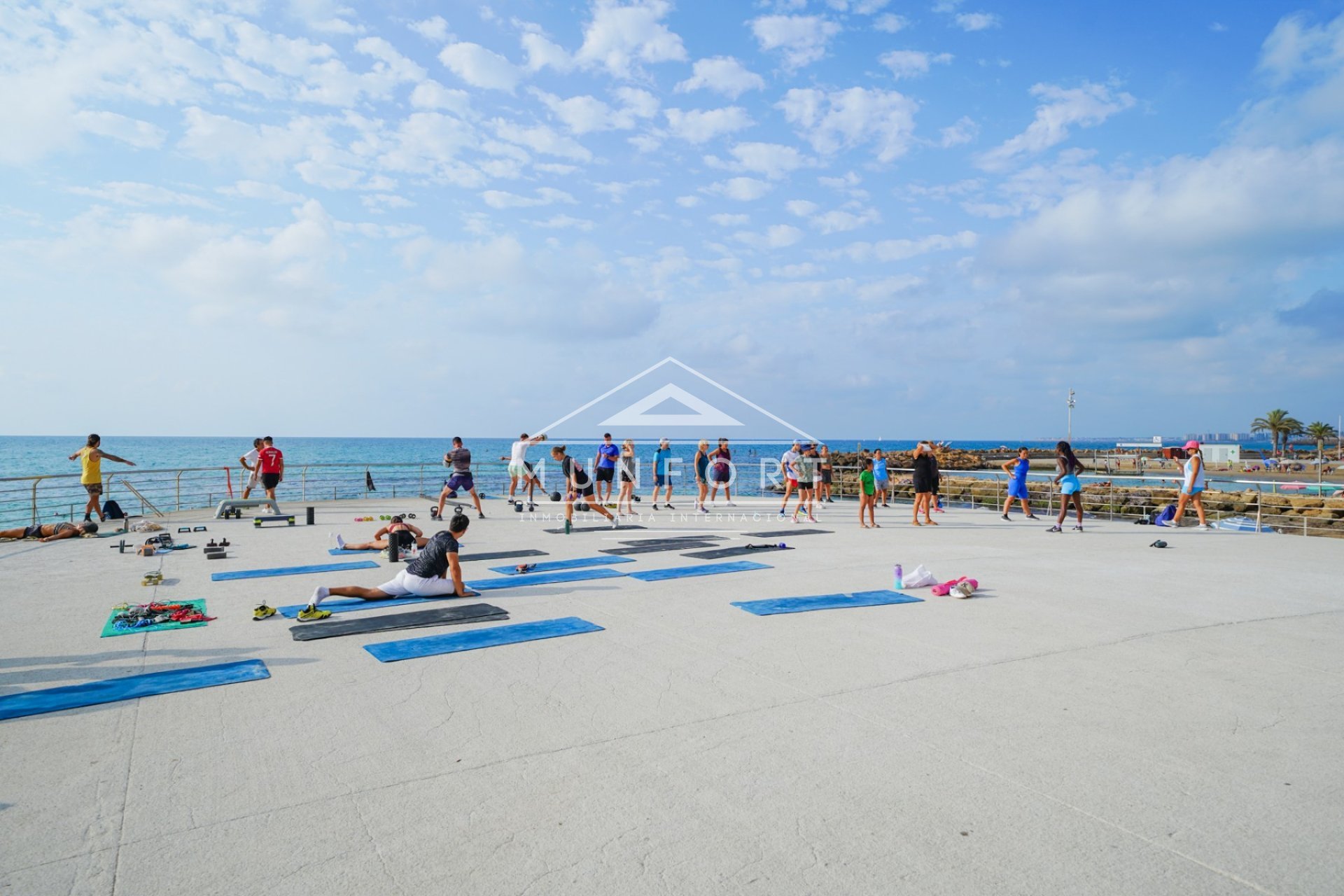 Segunda mano - Apartamentos -
Torrevieja