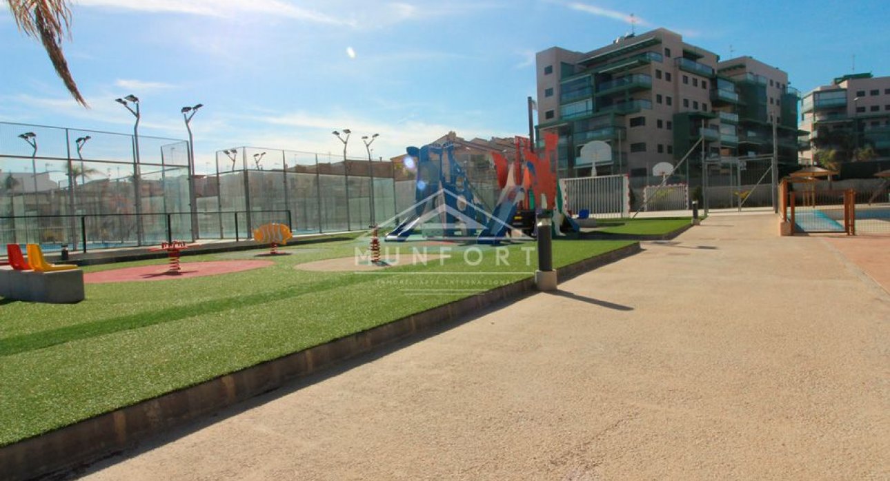 Segunda mano - Bungalows -
Pilar de la Horadada - Torre de la Horadada