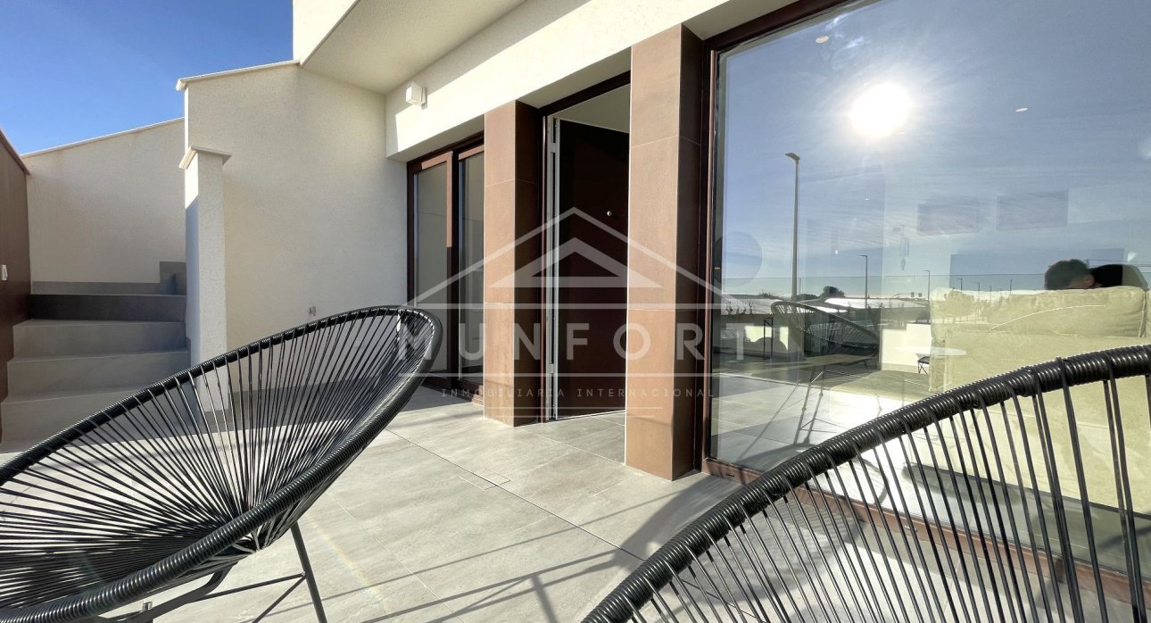 Segunda mano - Bungalows -
Pilar de la Horadada