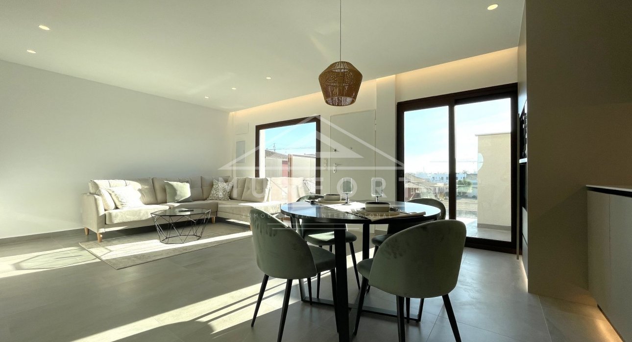 Segunda mano - Bungalows -
Pilar de la Horadada