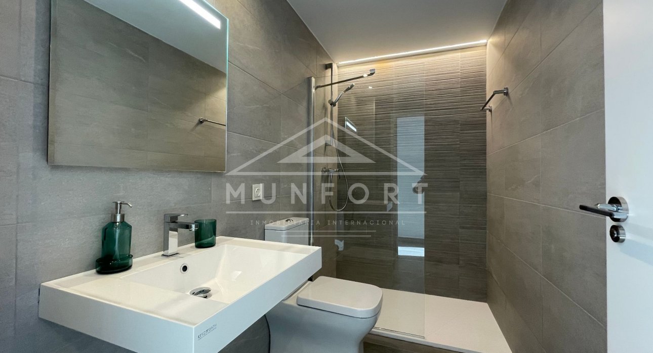 Segunda mano - Bungalows -
Pilar de la Horadada