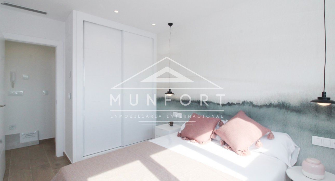 Segunda mano - Bungalows -
Pilar de la Horadada