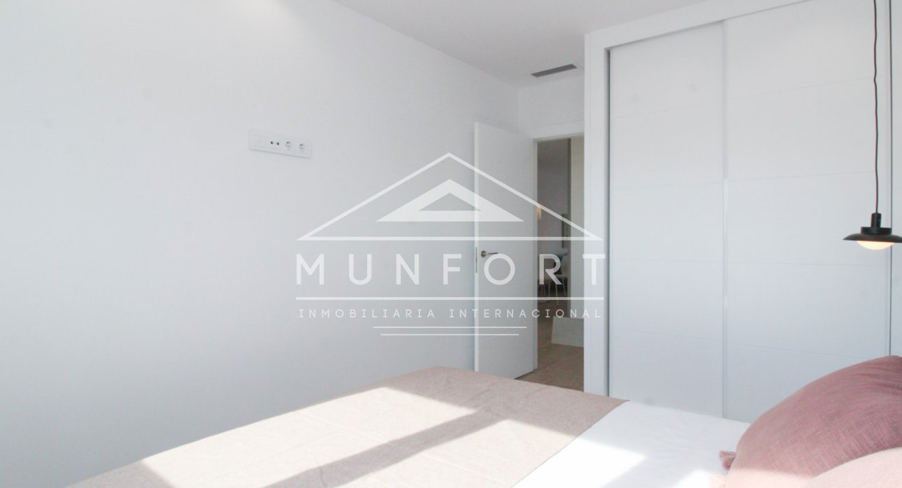 Segunda mano - Bungalows -
Pilar de la Horadada