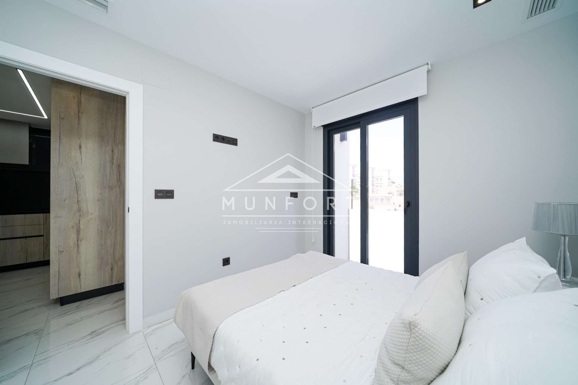 Segunda mano - Bungalows -
Pilar de la Horadada