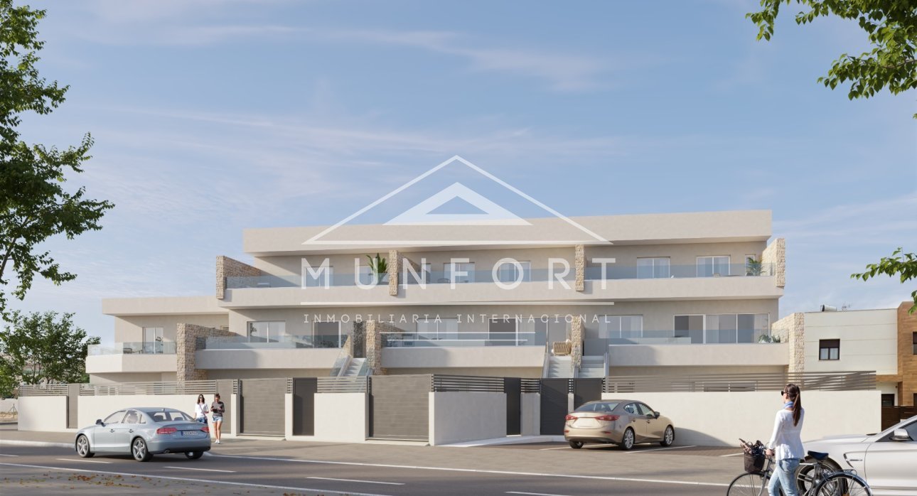 Segunda mano - Bungalows -
Pilar de la Horadada