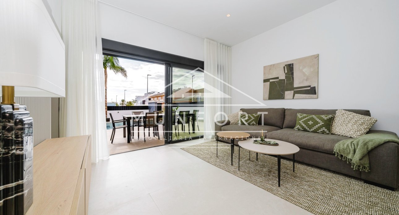 Segunda mano - Bungalows -
Pilar de la Horadada