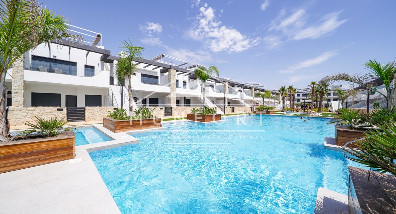 Segunda mano - Bungalows -
Pilar de la Horadada