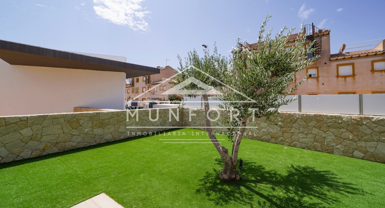 Segunda mano - Bungalows -
Pilar de la Horadada