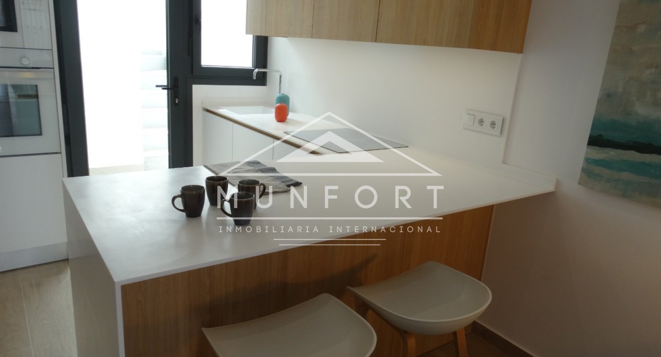 Segunda mano - Bungalows -
Pilar de la Horadada