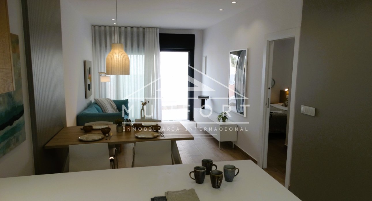 Segunda mano - Bungalows -
Pilar de la Horadada